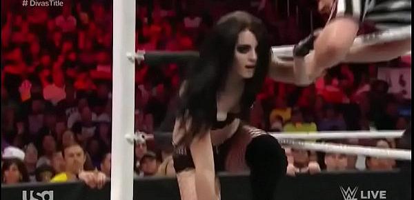  Nikki Bella vs Paige Raw 3 23 15.